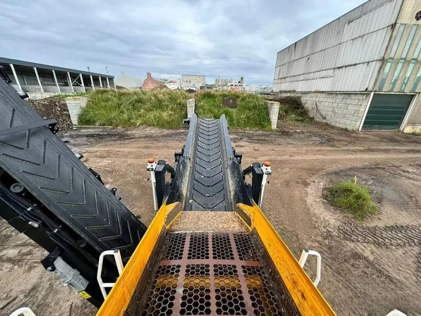 2024 Roco SPRINTER 1500 Screen Screener - 6