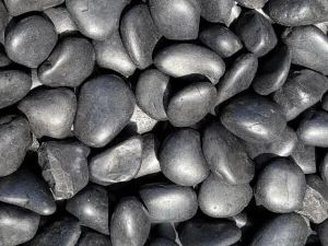 Beach Pebbles Deep Black zak 25kg