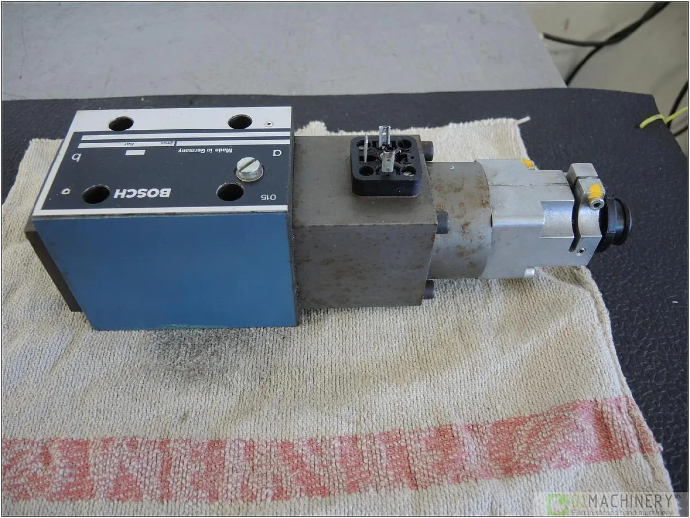 BOSCH 0 811 403 001 AI3056 - 6