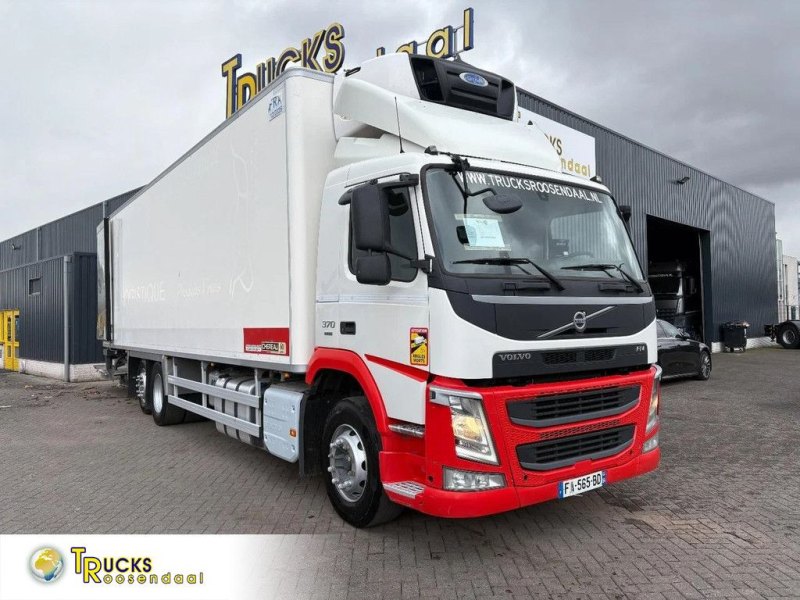 Volvo FM 370 + CHEREAU + CARRIER + EURO 6 + 6X2 + ELEVATOR + MEAT HOOKS