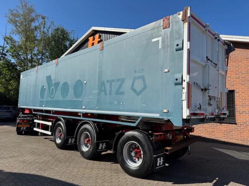 Bulthuis TATA 23 57m3 Steering axle Lift axle 10T axles Valve/Doors + beet rack New MOT