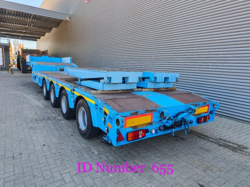 Faymonville STZ-4AAU 2 x Extandable Powersteering Ramps!