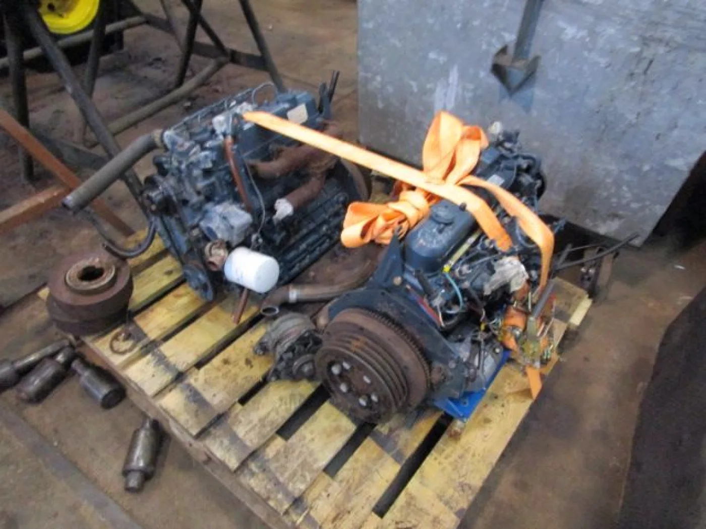 Kubota ENGINE V1505 - 4