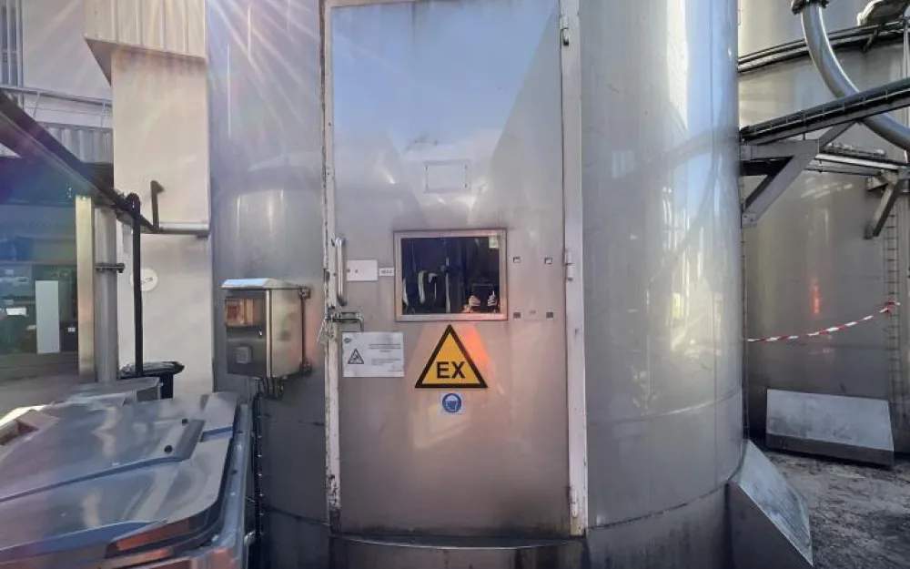 1997 Chalvignac Industries Chalvignac Industries 150 Ton Stainless Steel Sugar Crystal Silo - Silo 2