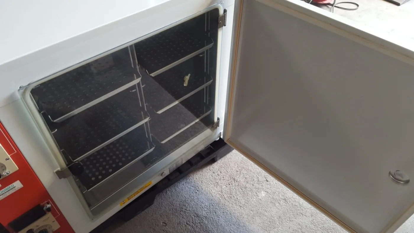 INCUBATORE – HARAEUS – MOD. B5060 - 4