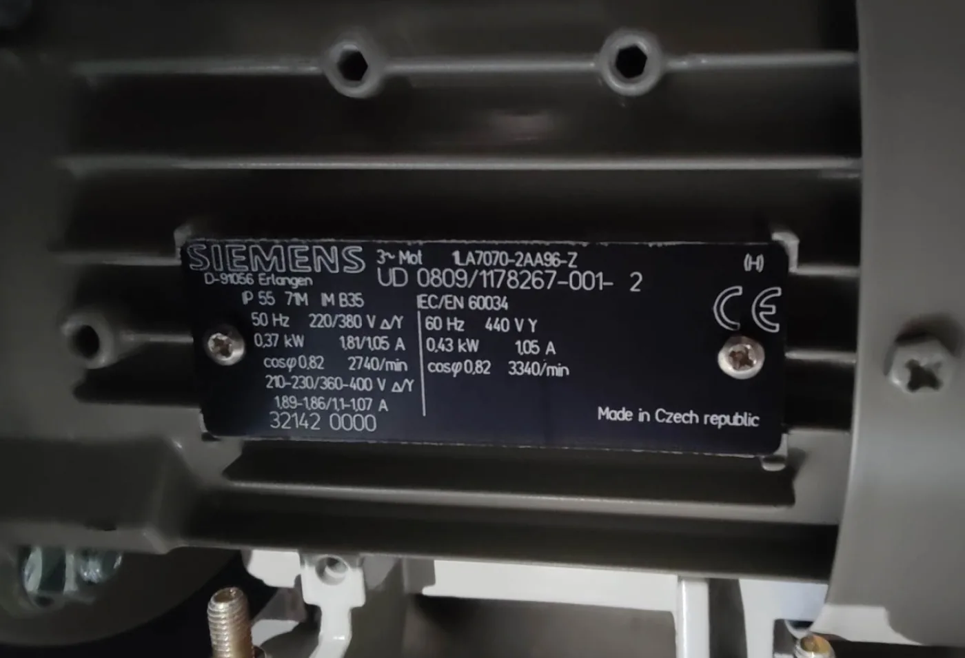JetPharma C0530 Glovebox - Miscellaneous - 7