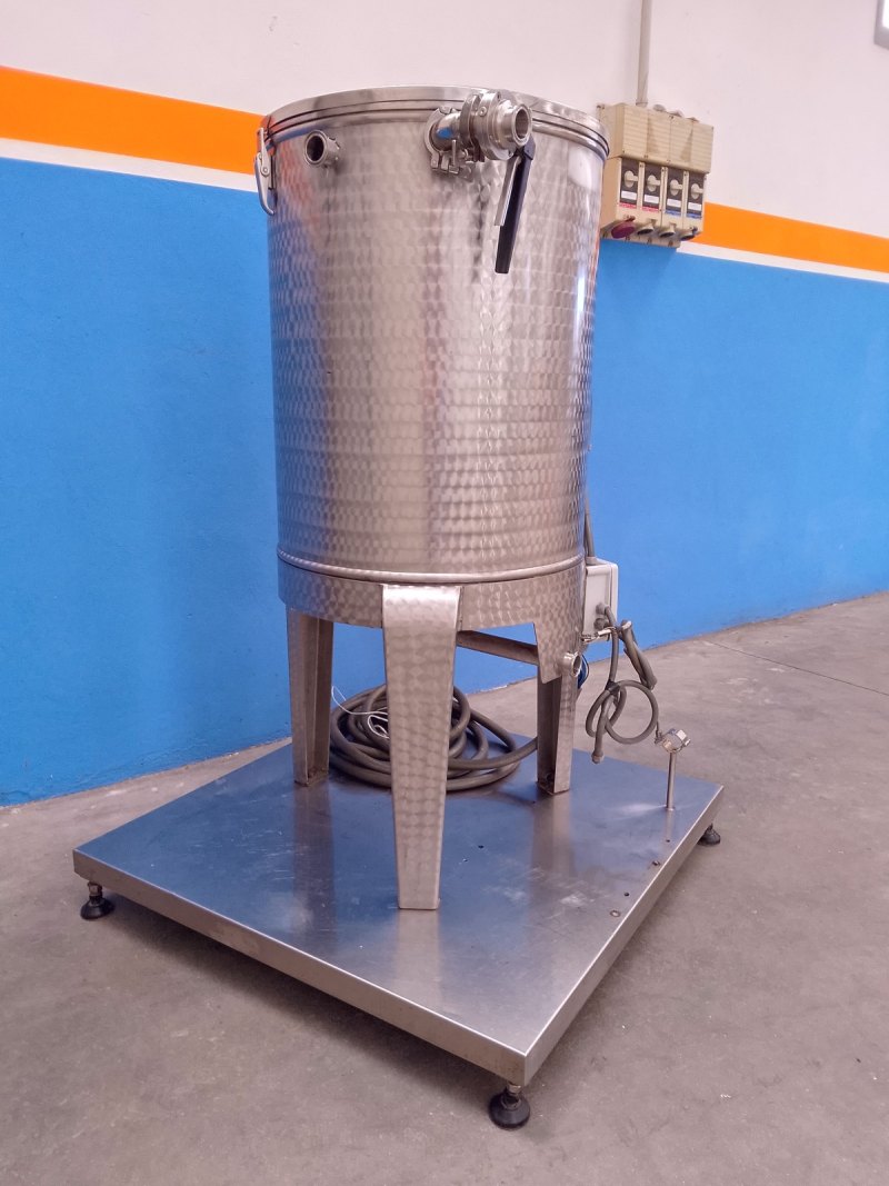 SERBATOIO ACCIAIO INOX 200 L