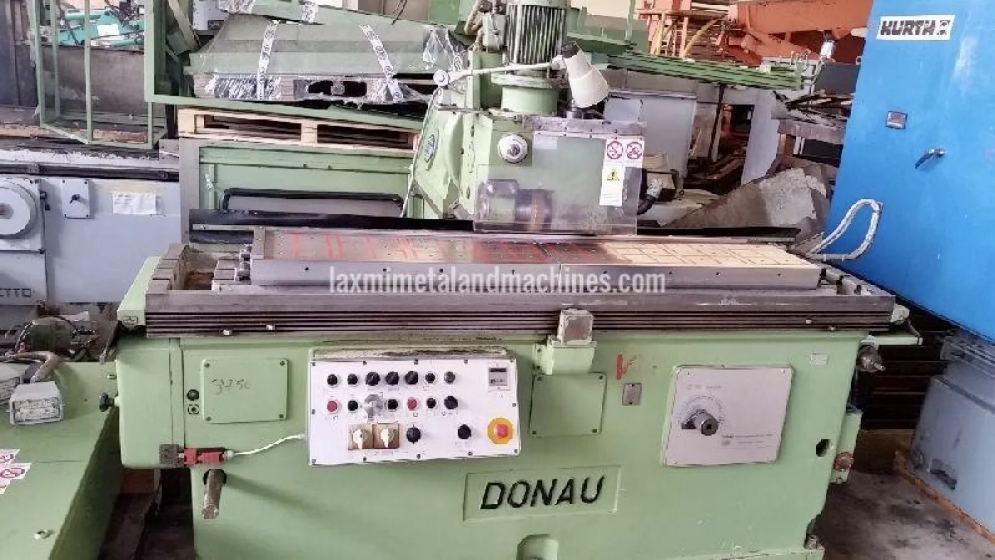 RACK CUTTING MILLING MACHINE with PLC, DONAU - UZFM 300 H - Laxmi Metal & Machines, Rohtak - 1