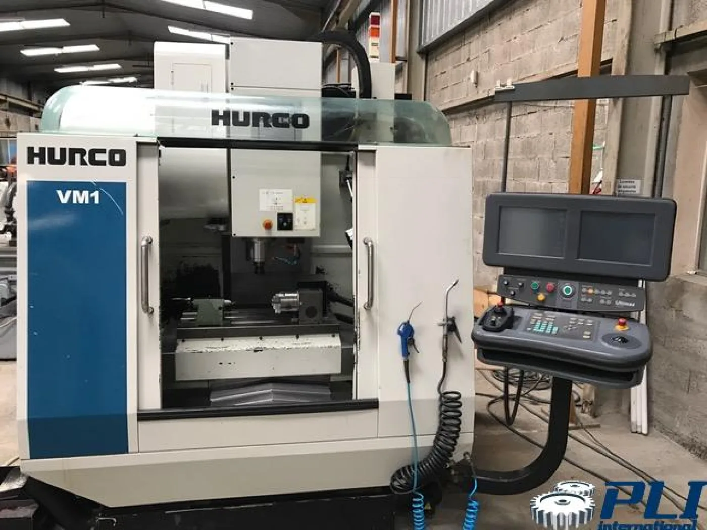 HURCO VM1 ULTIMAX 4 machining centre - 2