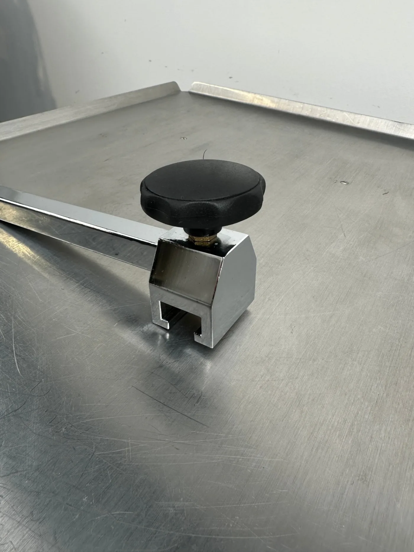 OP-Tisch Normschienen Ausleger 17,5cm - 3