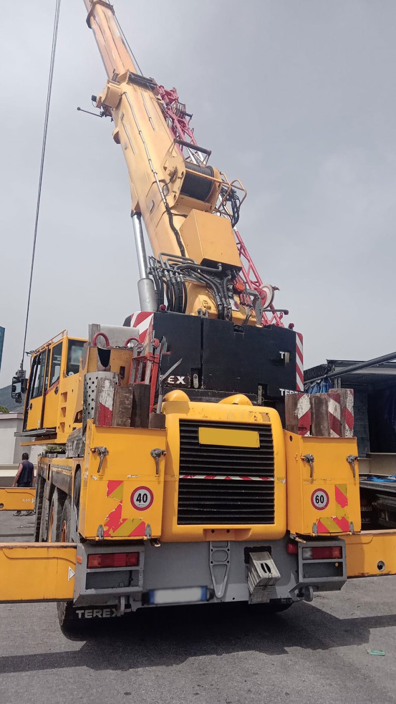 Link-Belt RTC-8090 Mobile Crane