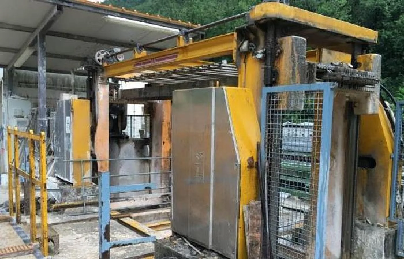 1997 BM DIAMOND 10- - 3
