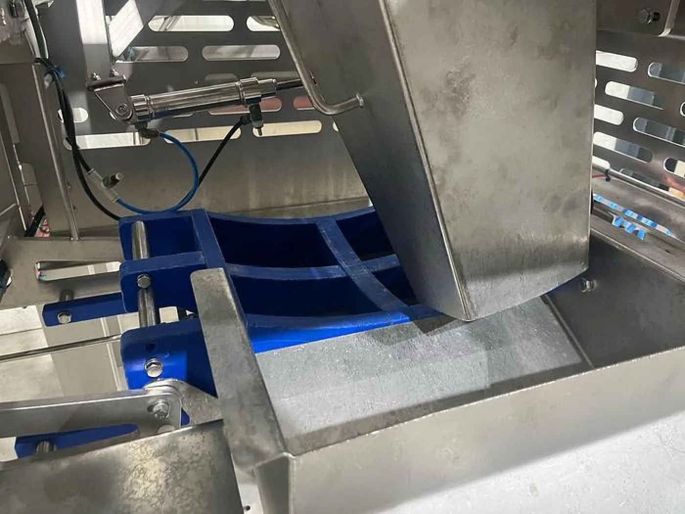 1998 Multipond Multihead weger, (MP1401-F) - 3