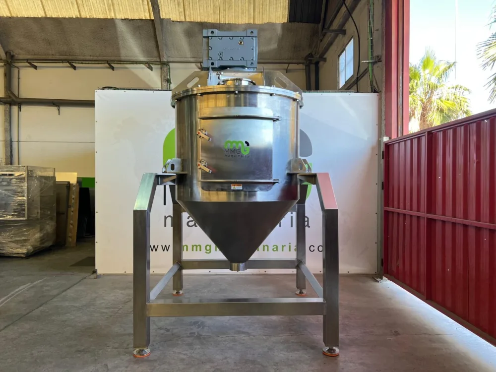 MEZCLADOR DE ESPIRAL VERTICAL 2.000L PARA PRODUCTOS SOLIDOS
