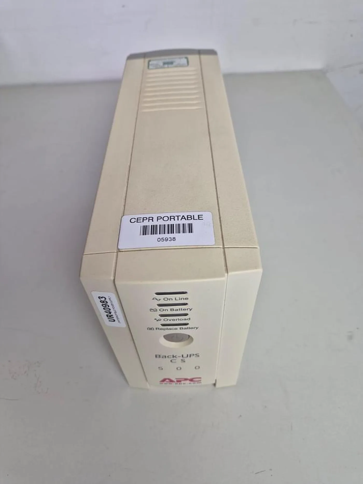 APC Back-Ups CS 500 UPS - 4