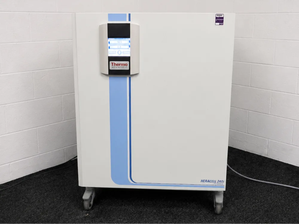 Thermo Scientific HERAcell 240i CO2 Incubator