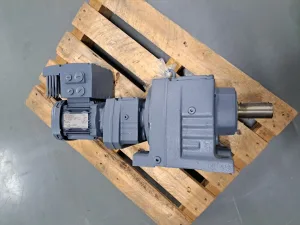 SEW Eurodrive Getriebemotor R77R37DRS71S4/MM03