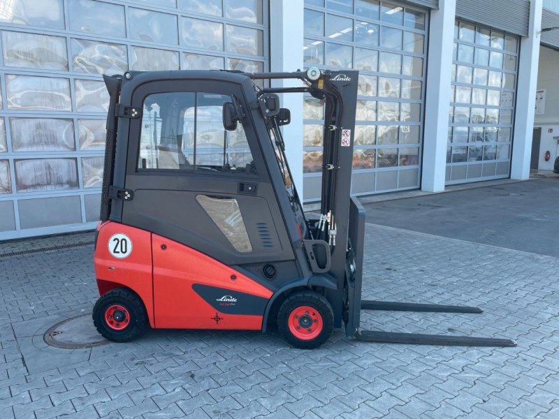 Linde H14D-01 / HH 4,6m / 1.453h / Diesel / SS / Waage