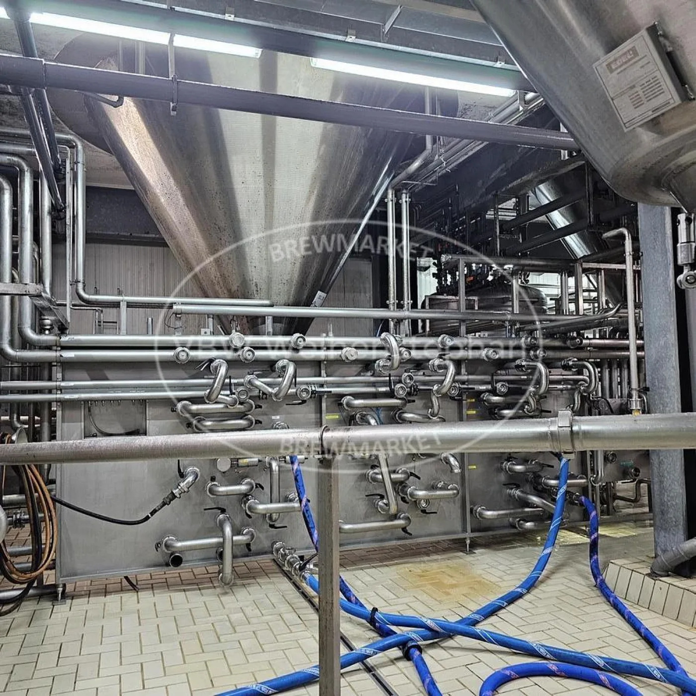 Cylindroconical fermentation and storage tanks (6 units) - 2
