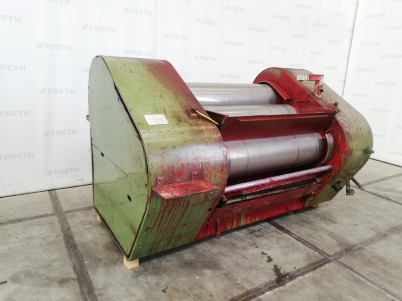 Bühler SDVE-1300 - Three roll mill