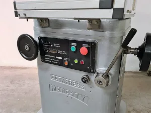 COMPRIMITRICE ROTATIVA – MANESTY MOD. BETAPRESS