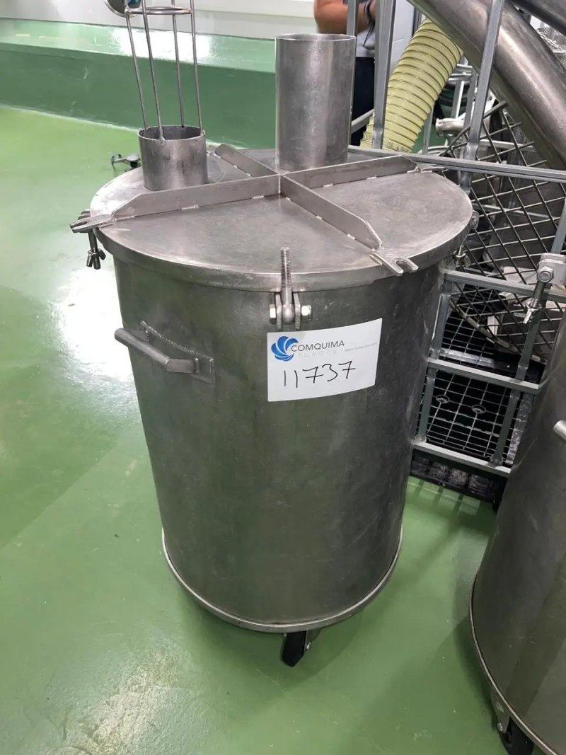 STAINLESS STEEL TANK 160 LITERS WITH WHEELS