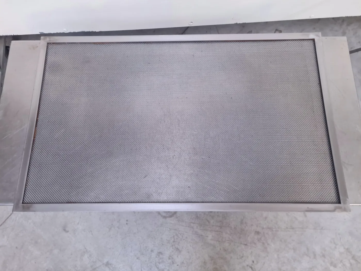 ARELLE PER FORNO + 4 CARRELLI - 2