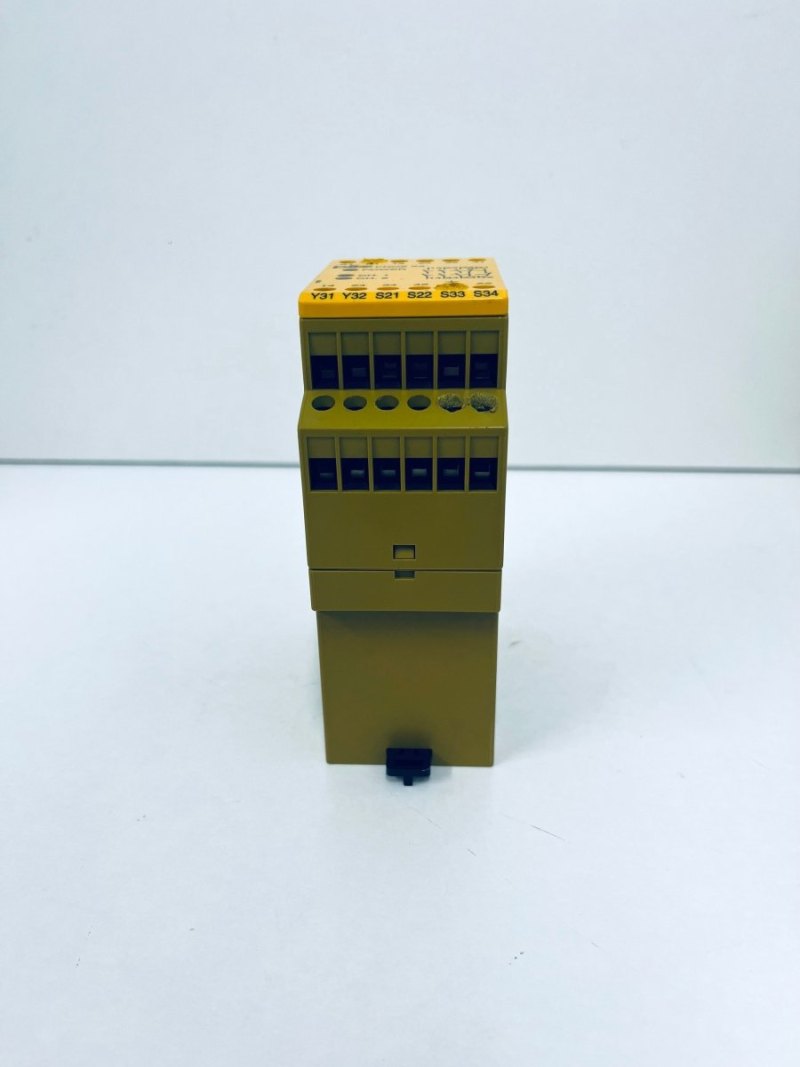 PN0Z X3 Pilz 774318 Sicherheitsmodul