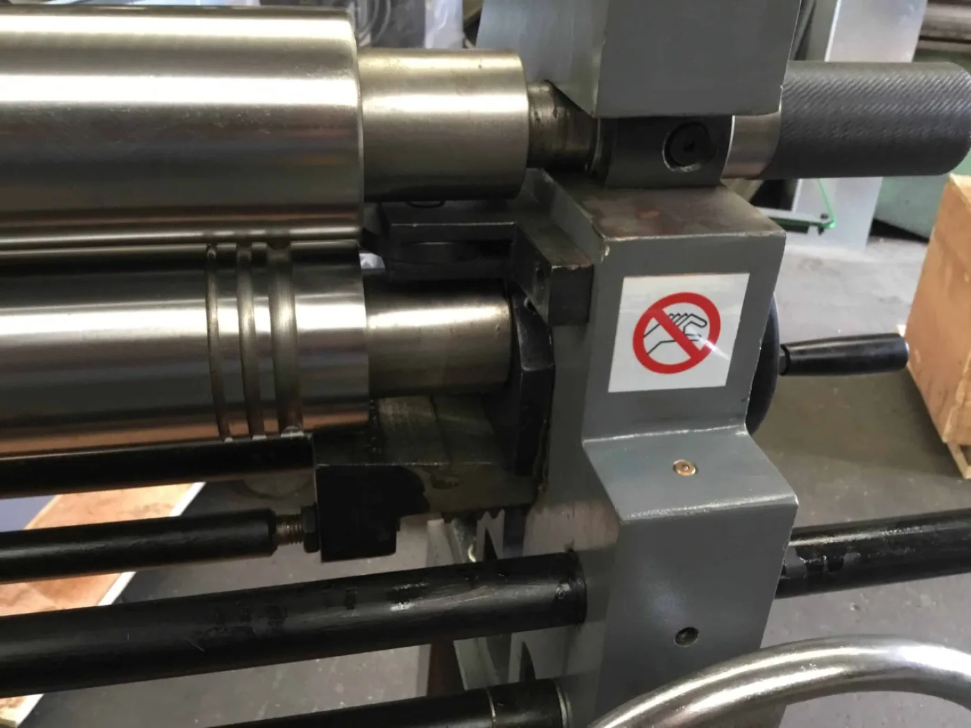 WNS Hand Bending Rolls 2050mm x 90mm - WNS - W. Neal Services Ltd - 8