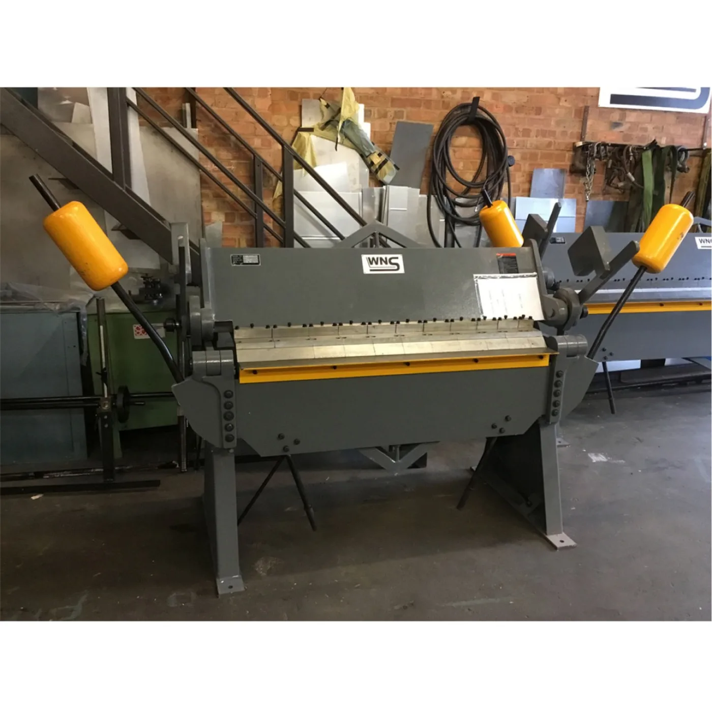 WNS Box & Pan Folder Heavy Duty 1346mm - WNS - W. Neal Services Ltd - 1