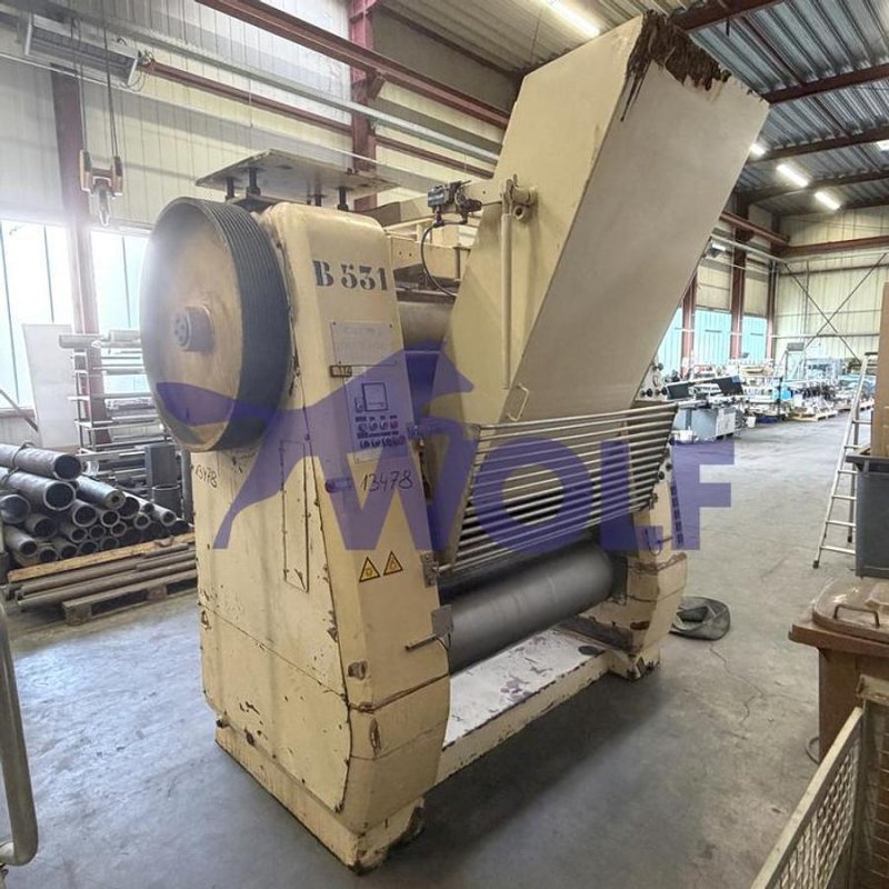 Fünfwalzwerk CARLE + MONTANARI - Type HB-1300 mit ca. 1.300 mm Walzenbreite.
