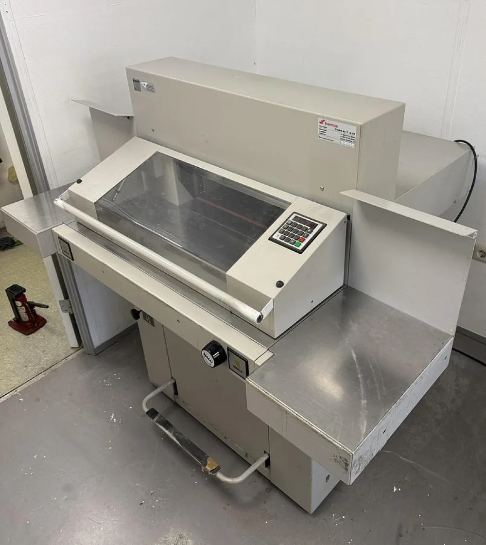 2000 EBA 550