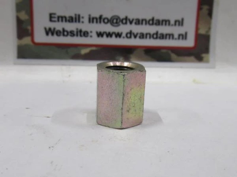 Veerstrop moer