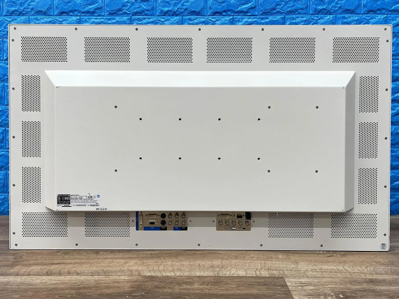 Karl STORZ Diamond HD LED Monitor 42 inch REF: SC-WU42-A1515 - 7