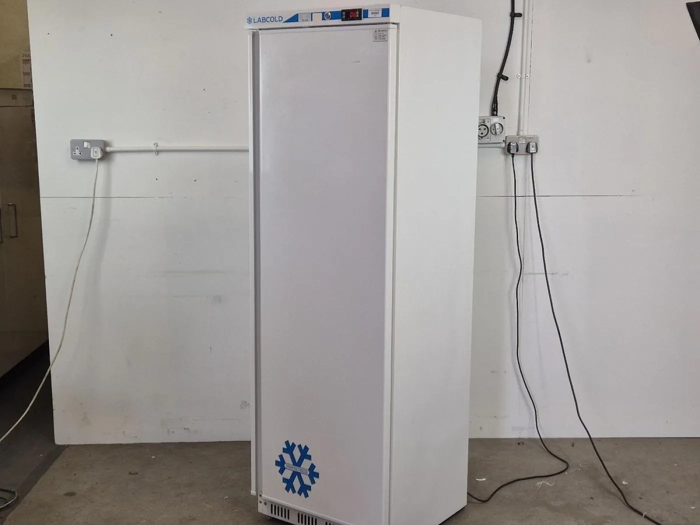 Gram vio compact 610 Refrigerator - 6