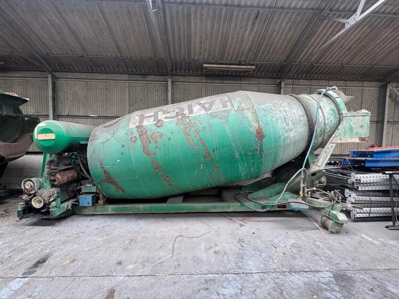 Large Diesel Hooklift Yard Mixer