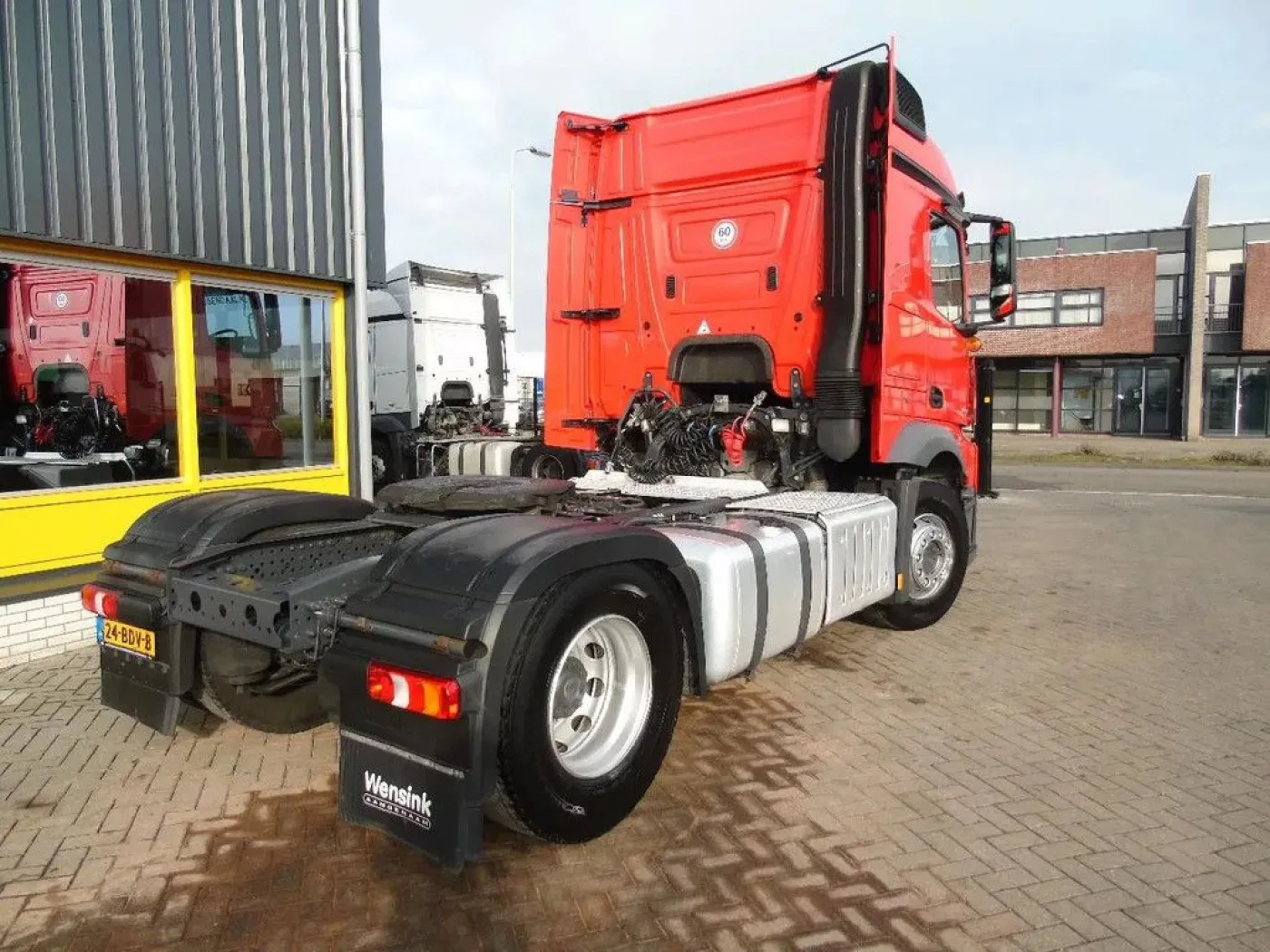 Mercedes-Benz Actros 1933 + SPOILER - 4