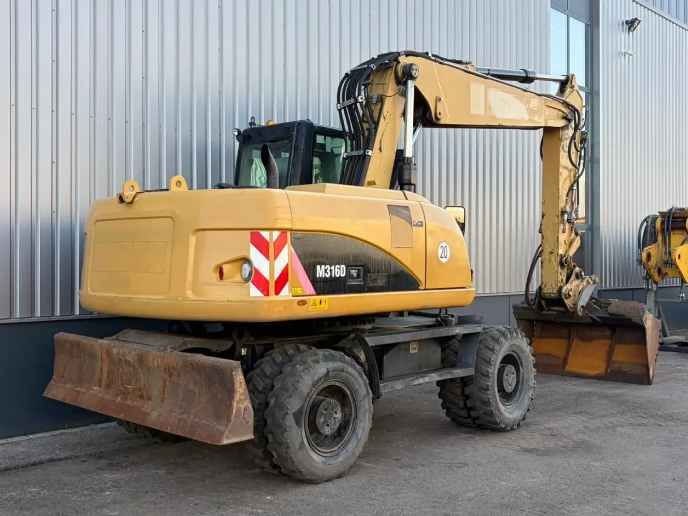 Caterpillar M316D - 5