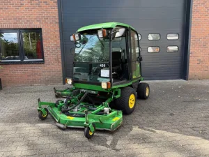 John Deere 1515 Series 2 deck cyclo mower Airco 4X4