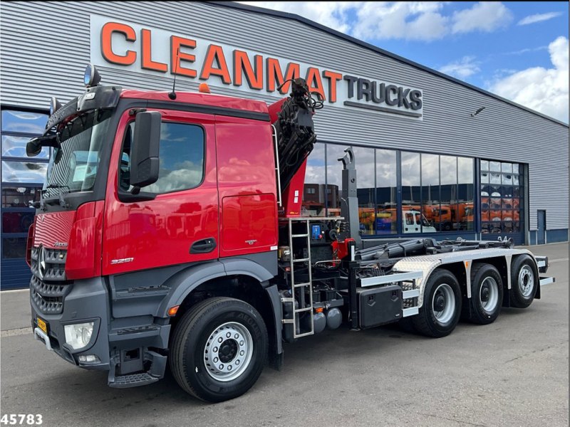 Mercedes-Benz Arocs 3251 8x4 Euro 6 HMF 26 Tonmeter laadkraan