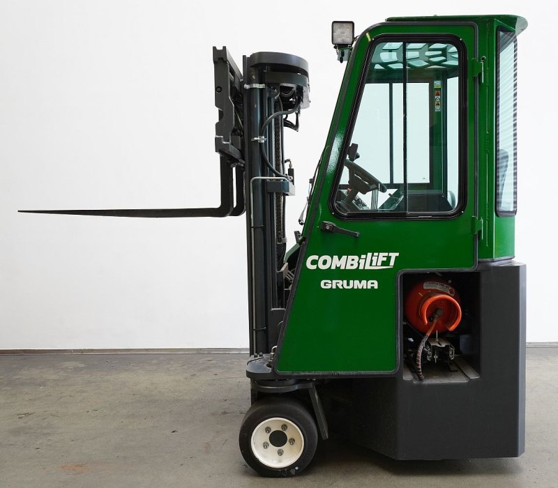 4-Wegestapler Combilift CB2500LPG (2022)