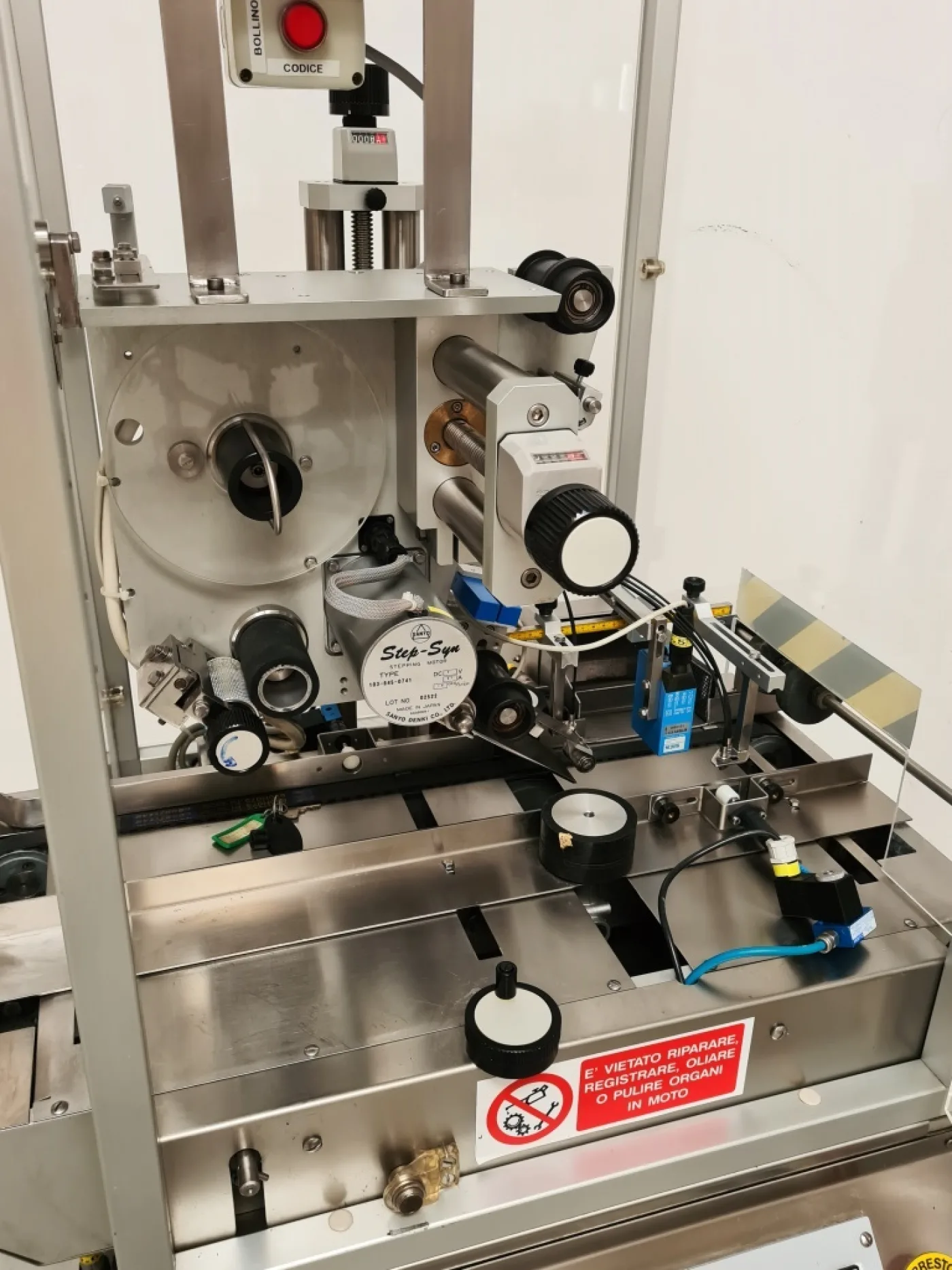 ETICHETTATRICE – NERI – Mod. SL 400 A - 4