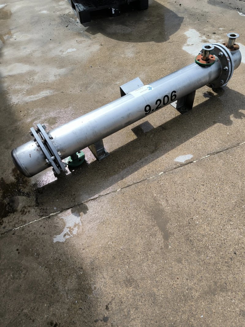 AGUILAR Y SALAS 316 STAINLESS STEEL HEAT EXCHANGER OF 1'9 M2