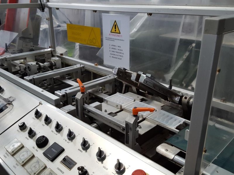 TERMOFORMATRICE – FARMO RES MOD. K-230