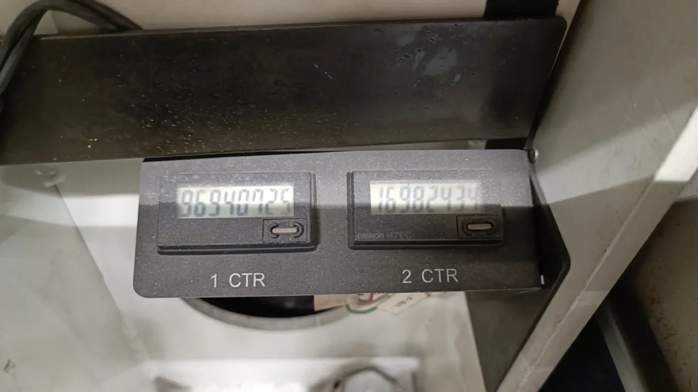 UNIVERSAL GENESIS GC-60D, vintage 2006 - 4