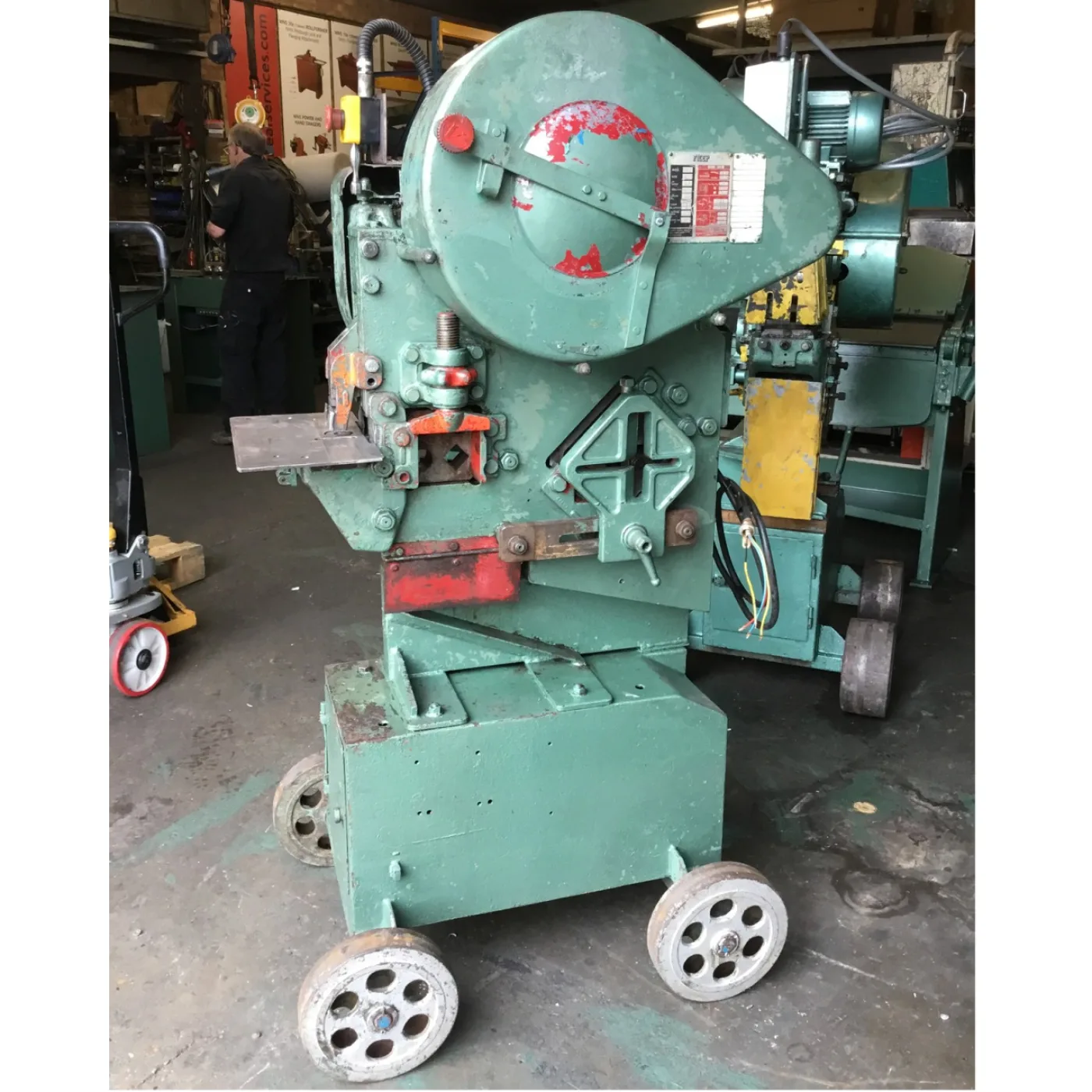 FICEP Iron Worker Steelworker Jolly - WNS - W. Neal Services Ltd - 1