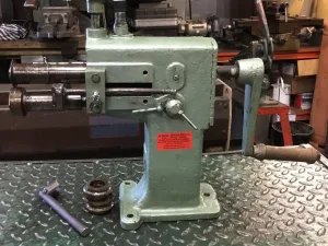 EDWARDS Hand Swager 220mm - WNS - W. Neal Services Ltd