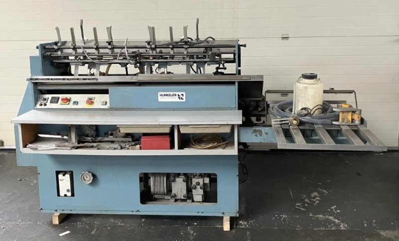 Hunkeler VEA 520 K endsheet tipping machine