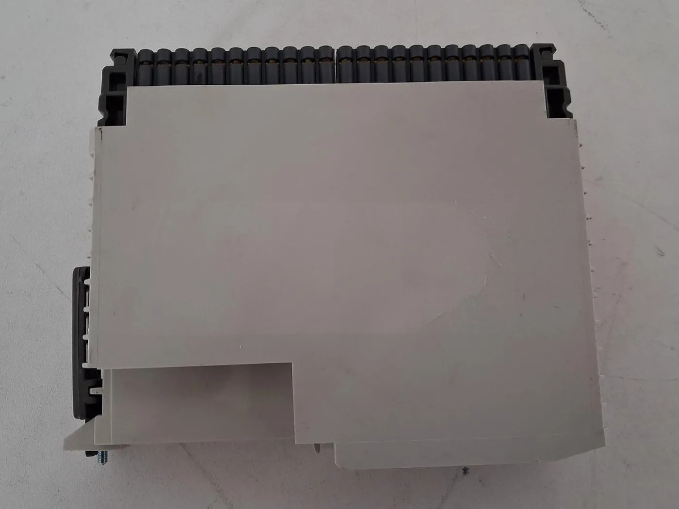 AEG Modicon DAP 208 / AS-BDAP-208 Digital Output Module - 2