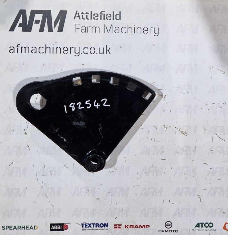 Spearhead Roller Bracket RH - 182542